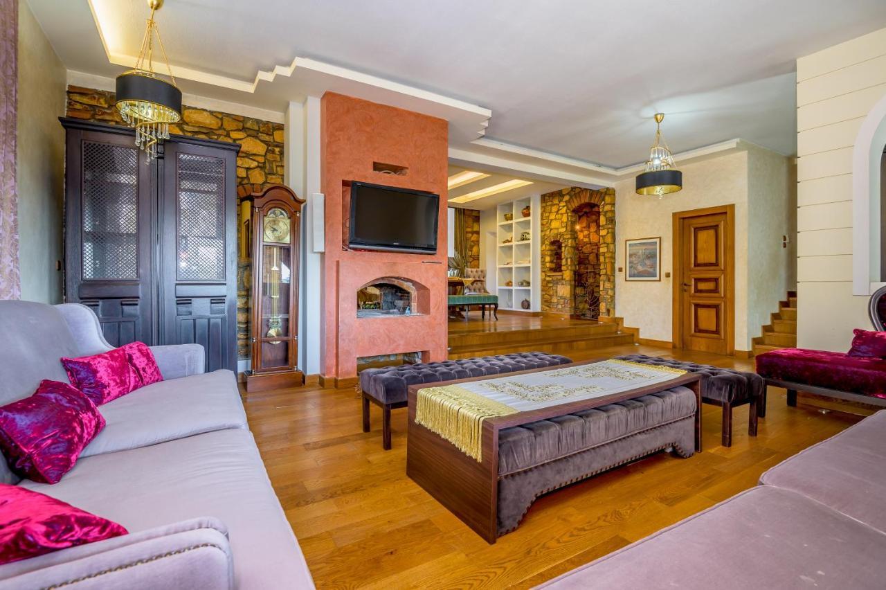 Luxurious Villa With Gorgeous View And Bbq Alejandrópolis Exterior foto